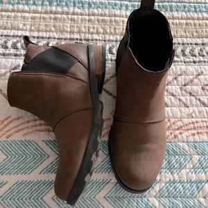 SOREL Chelsea Boot, Size 9